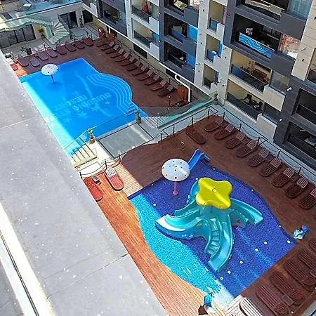 Aqua Viva By R S Hotel