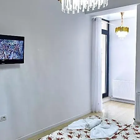 Hotel Aqua Viva By R S Mamaja