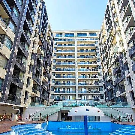 Aqua Viva By R S Hotel Mamaja